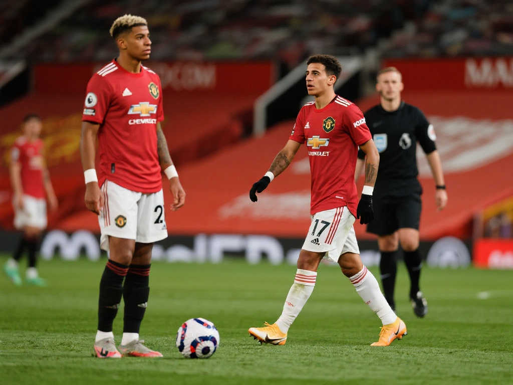 身而出的球 身而出的球